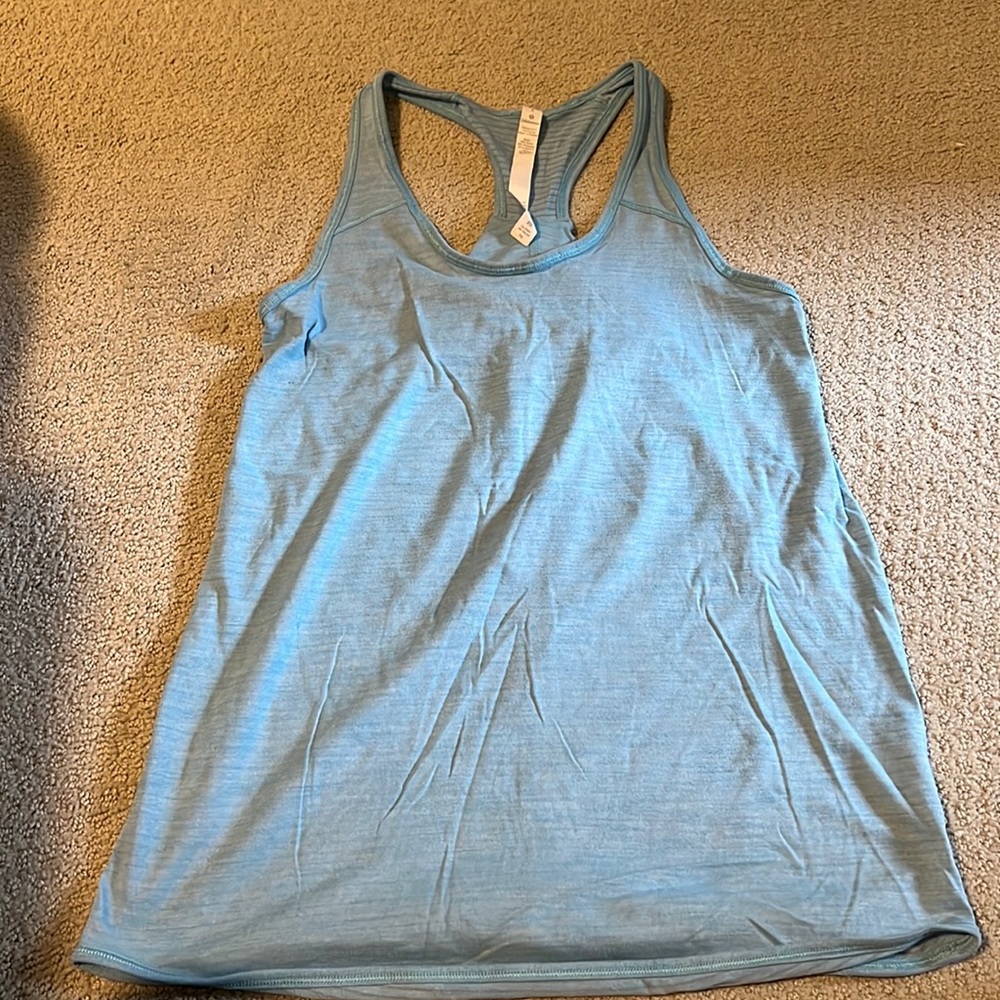 Lululemon tank top